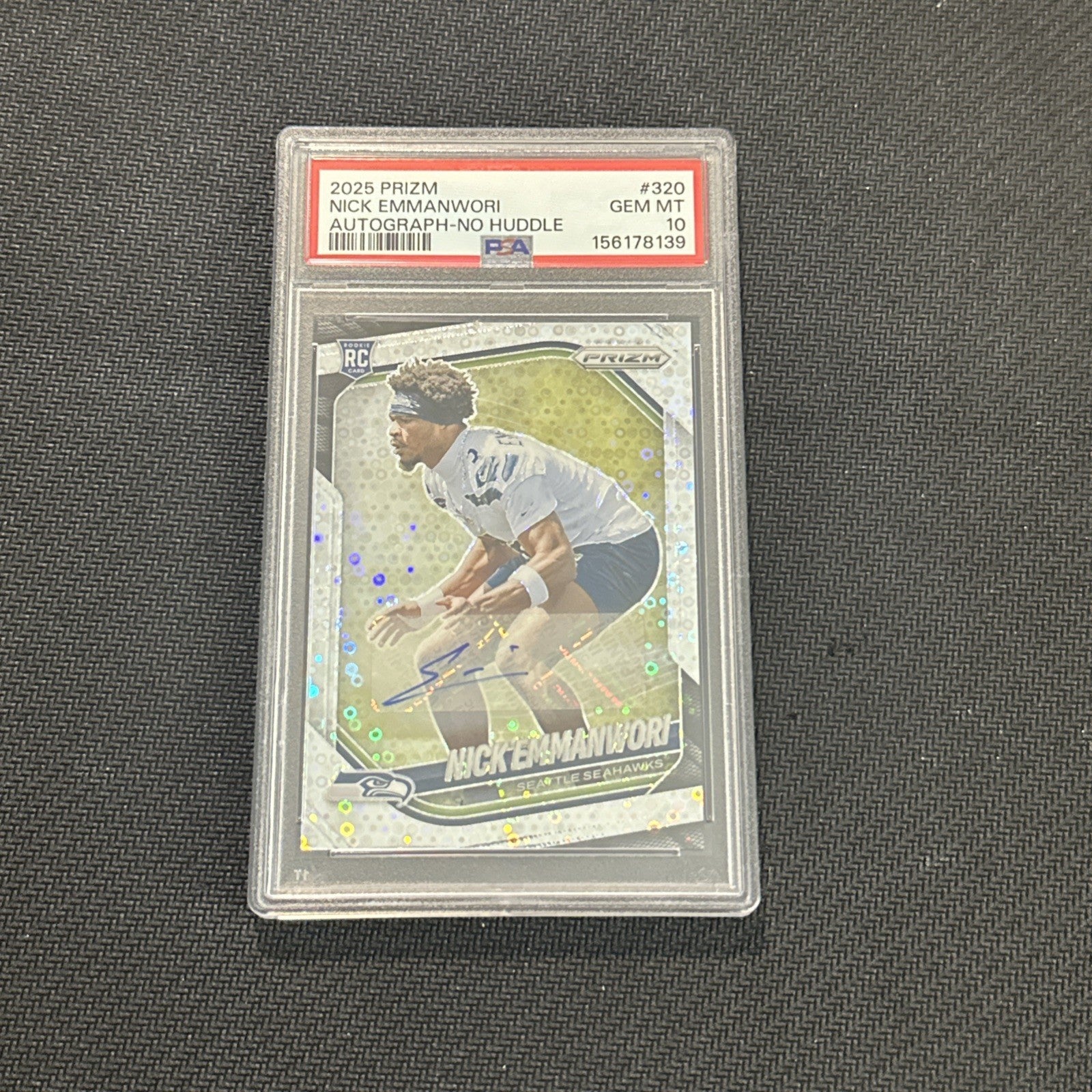 NICK EMMANWORI 2025 Panini Prizm #320 Rookie no huddle Auto PSA 10 Gem Mint